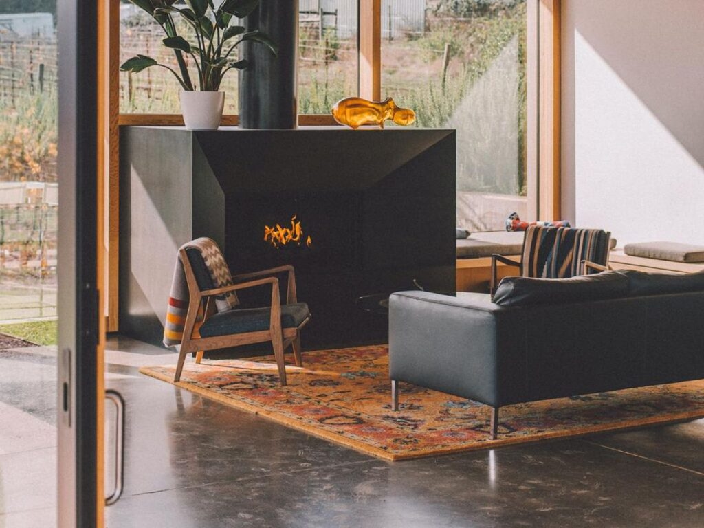 Menemukan Kejernihan Melalui Hening yang Singkat namun Bermakna